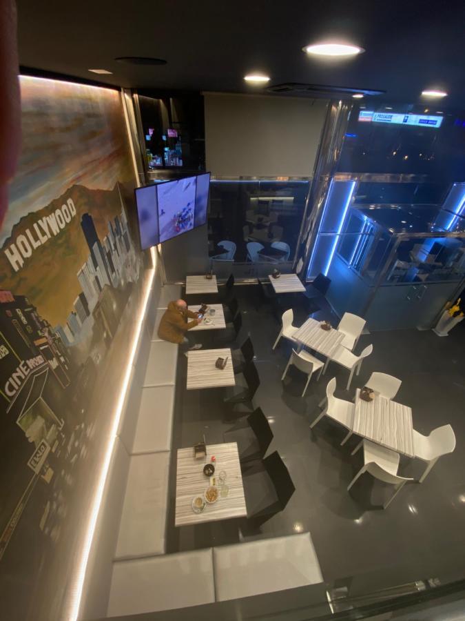Hotel Hollywood Cangas do Morrazo Εξωτερικό φωτογραφία
