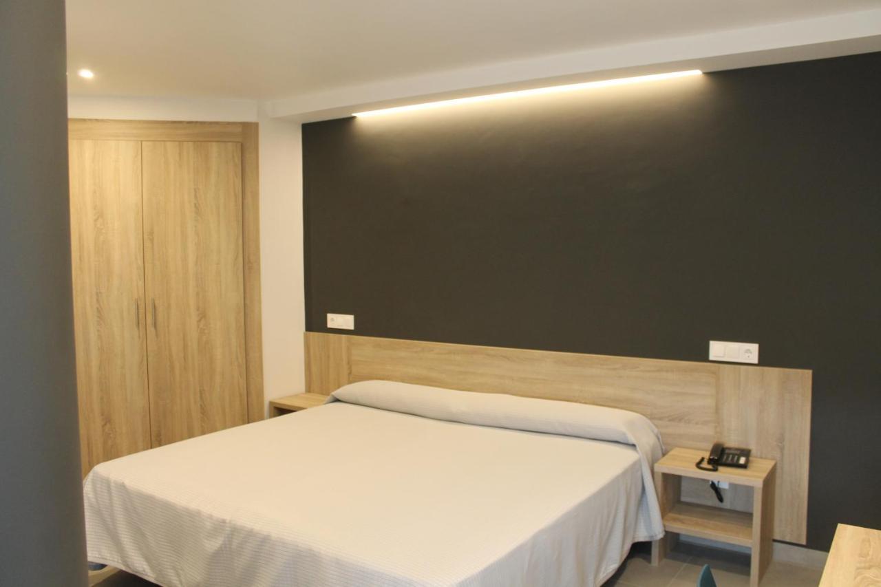 Hotel Hollywood Cangas do Morrazo Εξωτερικό φωτογραφία