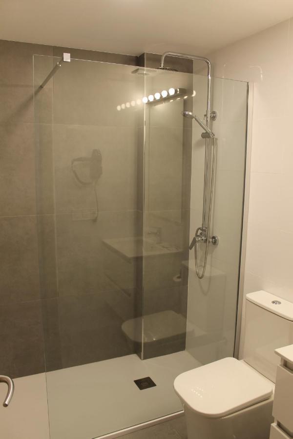 Hotel Hollywood Cangas do Morrazo Εξωτερικό φωτογραφία