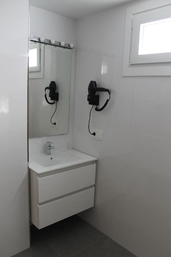 Hotel Hollywood Cangas do Morrazo Εξωτερικό φωτογραφία